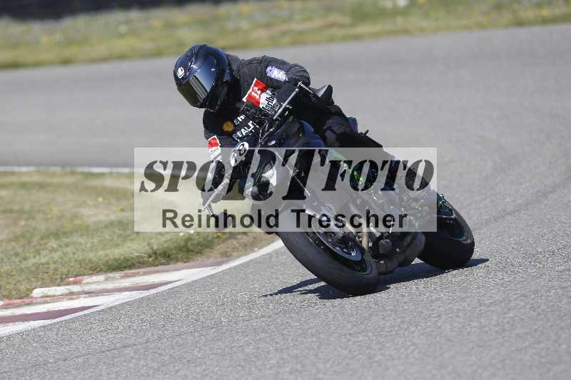 /01 02.04.2026 MAZ ADR/Gruppe gelb Gruppe gruen/18